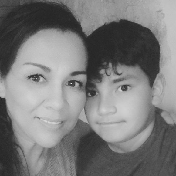 Meet your Posher, Lupe - Picture 1 of 1